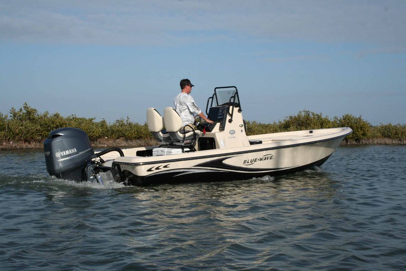 2018 Blue Wave Boats 2000 Pure Bay for sale in Furlan's Marine, Gautier, Mississippi #2